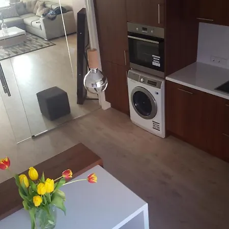 Great Flat With Terrace In Oldtown-prime *
